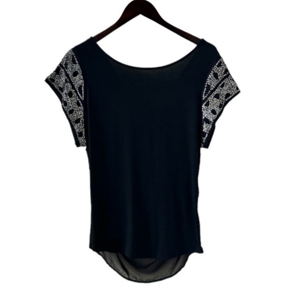 Bebe Black Sequin and Bead Embellished Short Sleeve Draped Back Top Size Small - Picture 2 of 7